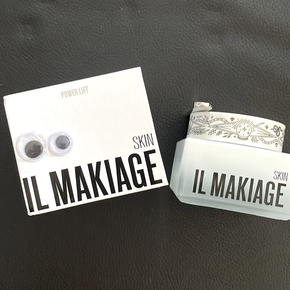 COPY - IL MAKIAGE Power Lift